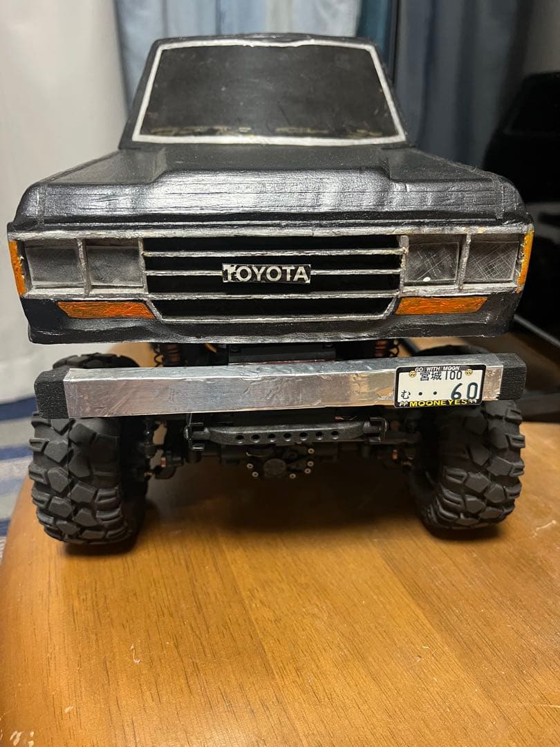 Z圭　クローラー　レア角目60ボディ　３Racing 1/10サイズ