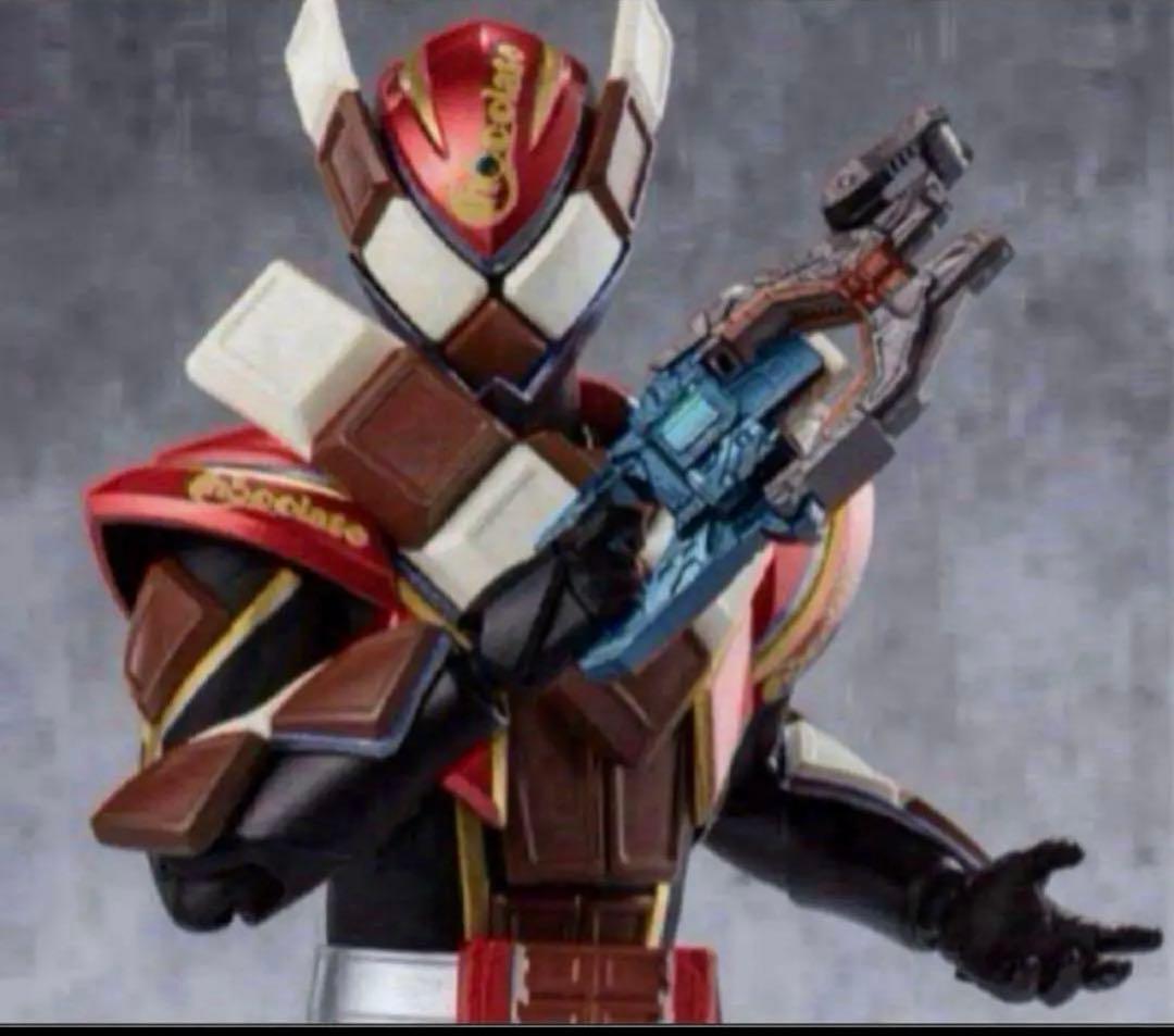 仮面ライダーヴァレン フィギュアーツ