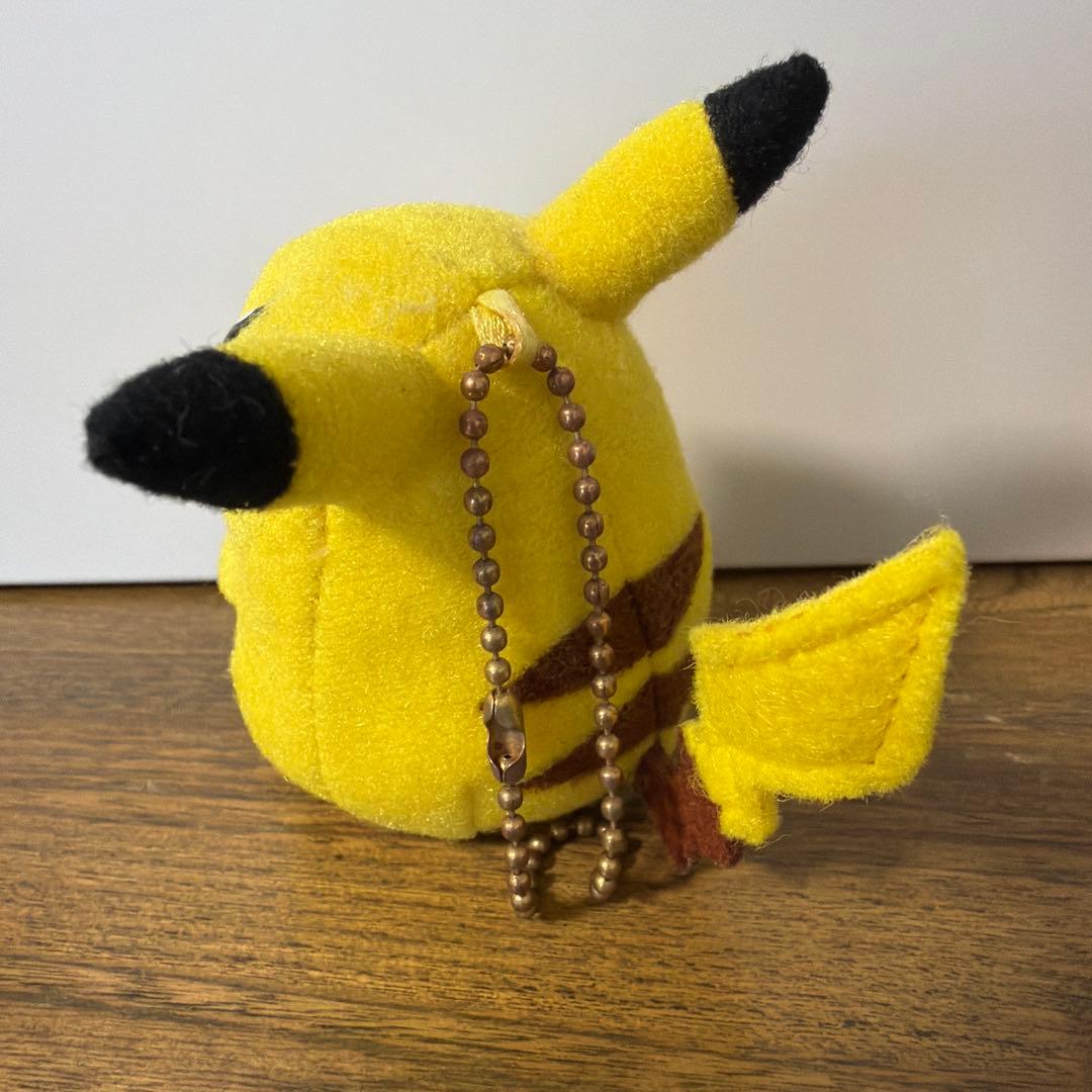 ✨レア✨初期ピカチュウ ぬいぐるみ ボールチェーン付き