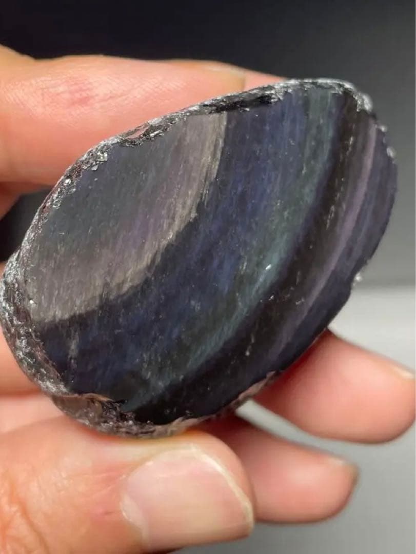 研磨品　十勝石玲瓏　レインボーオブシディアン