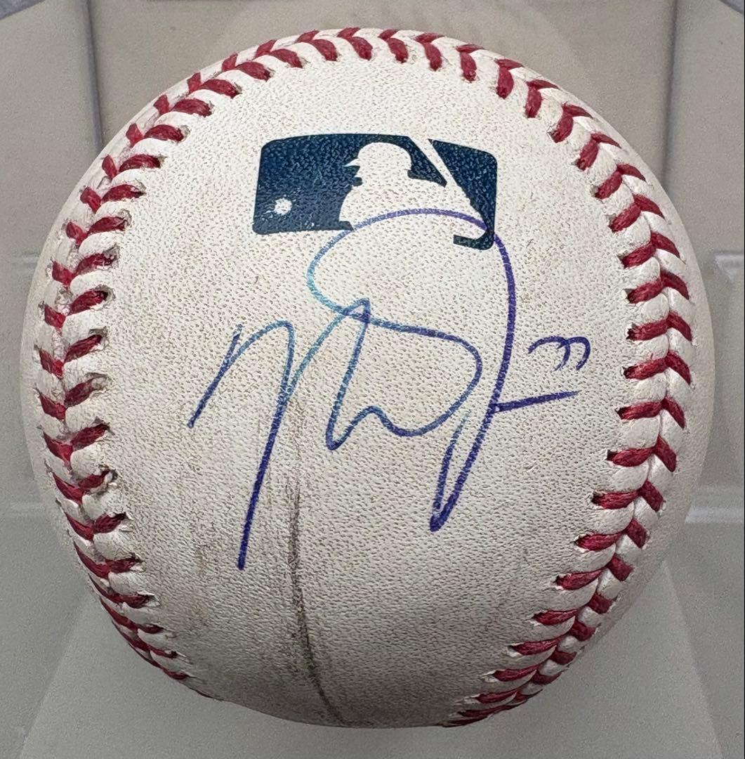 MLB マイクトラウト サインボール