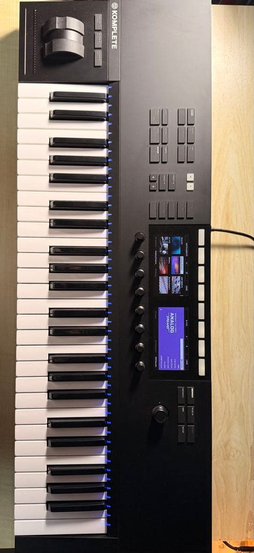 DTM・DAW KOMPLETE KONTROL S49 Mk2