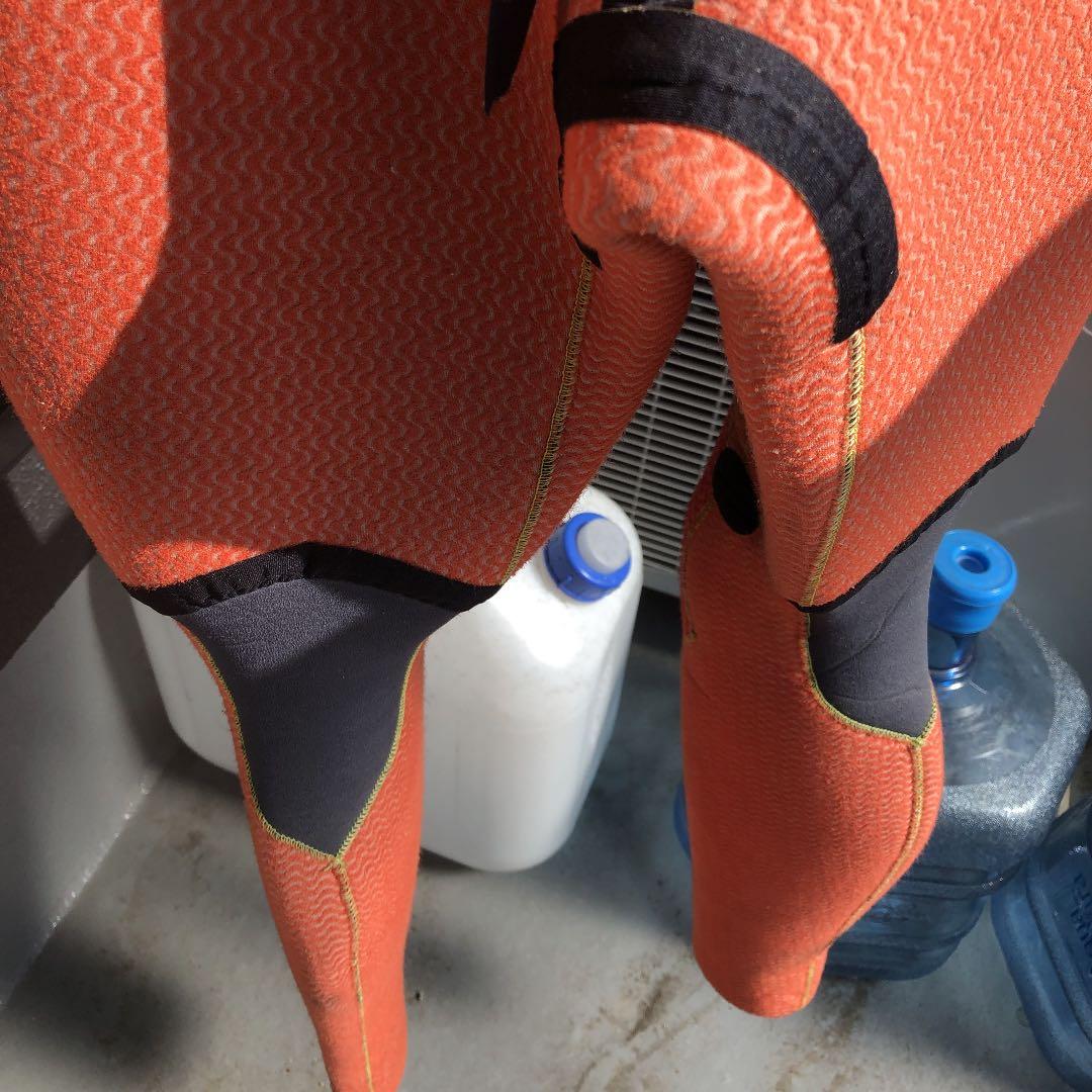 ウエットスーツ　セミドライ　5mm