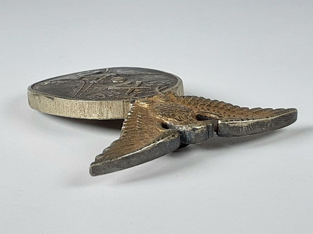 安達駐屯記念　昭和十二年　中国黒竜江省　勲章　徽章