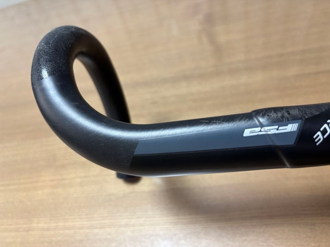 【美品】fsaK-forcecompactカーボンハンドル下ハンc-c幅:420