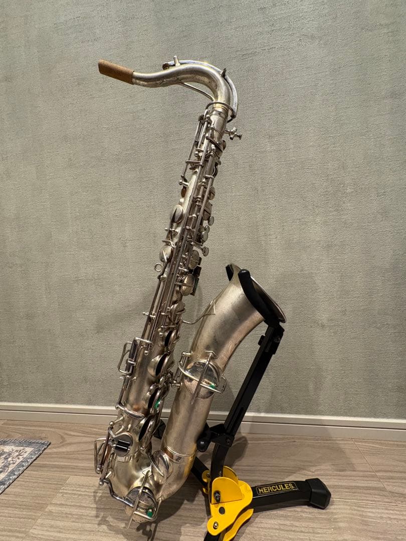 C Melodyサックス サテンシルバー仕上げ インナーゴールELKHART