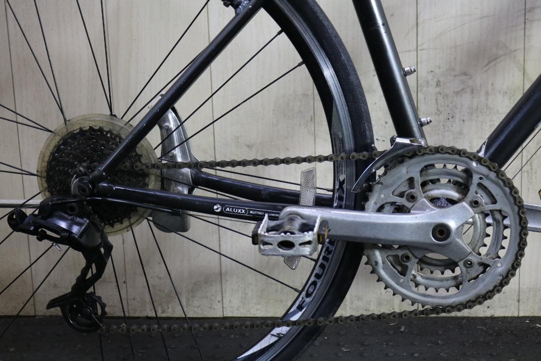 GIANT ESCAPE R3 700Cアルミ24速 465mm GREYクロス