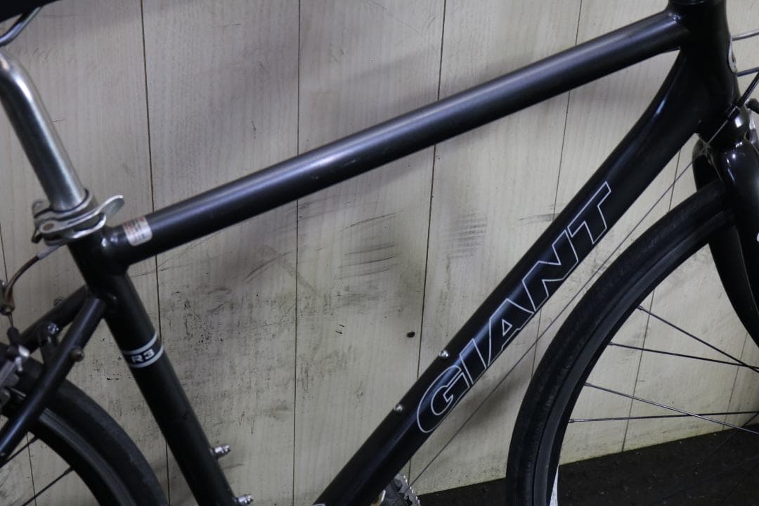 GIANT ESCAPE R3 700Cアルミ24速 465mm GREYクロス