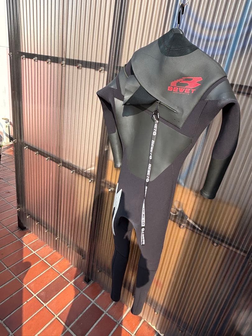 BEWET ビーウェット　フリーショルダー　セミドライ　AGチタン