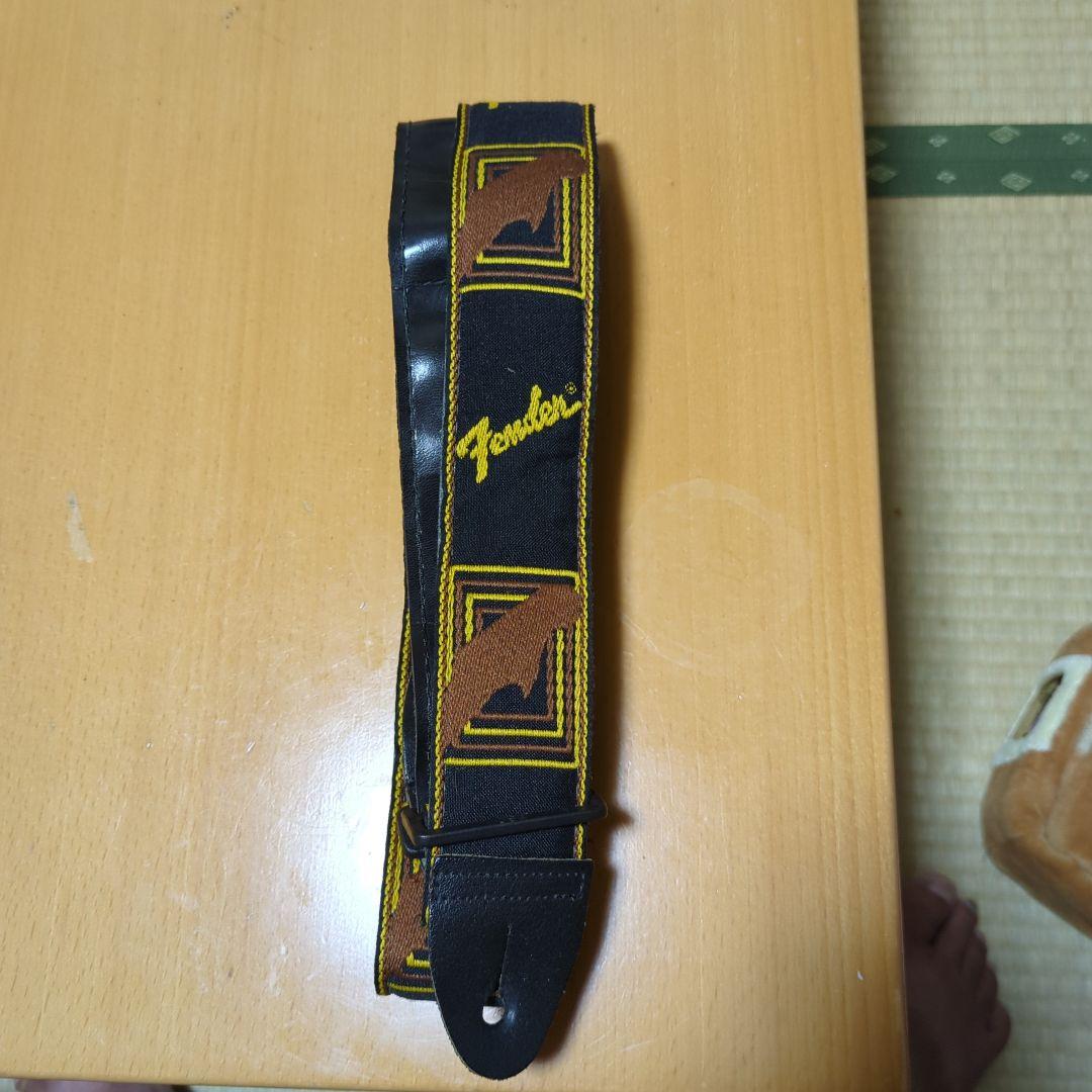 Fender Telecaster ナチュラル ハードケースにておくります。