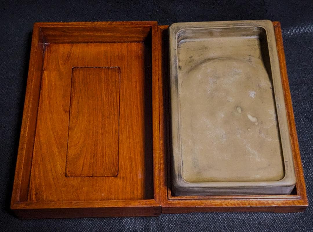 【澄泥硯　大型十吋　美しい鱔魚黄】◆加厚長方◆唐木箱◆蘇州霊巌山◆検→端渓・歙州