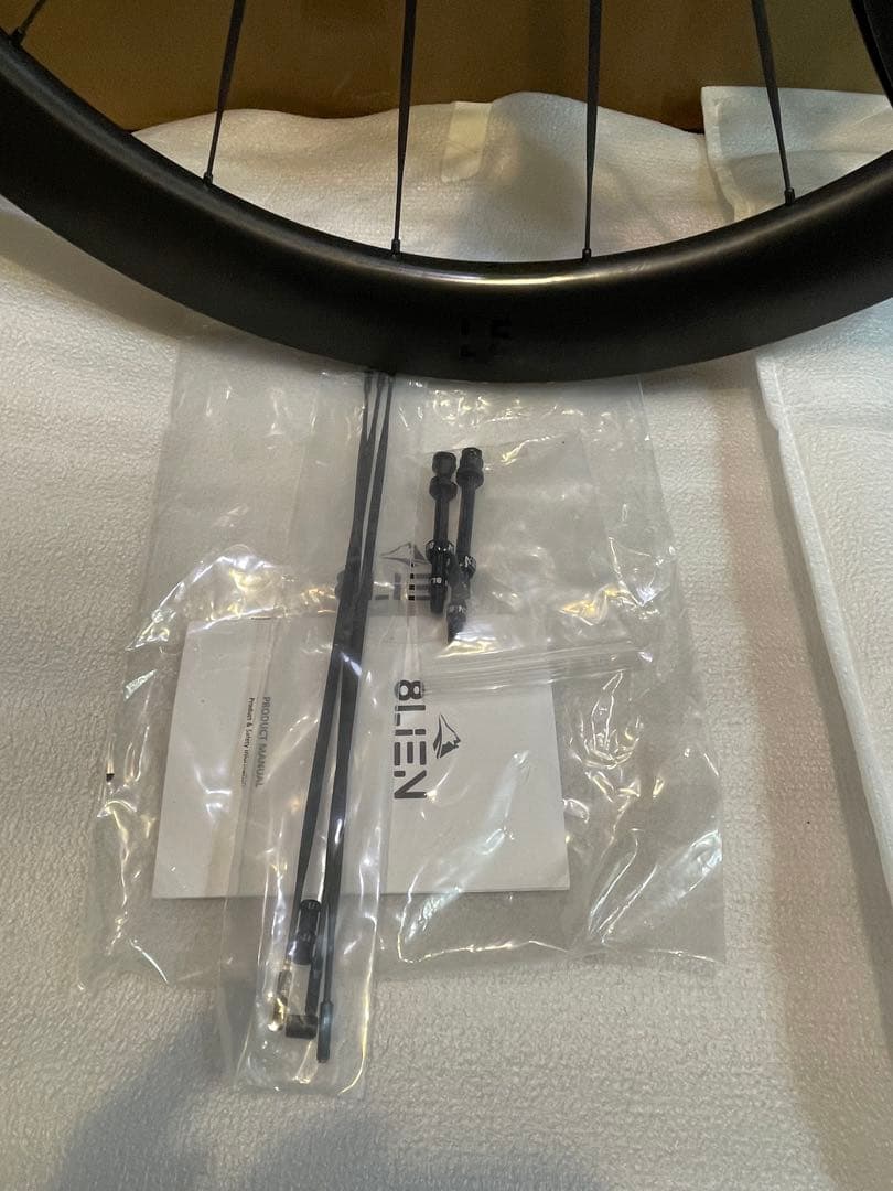 8LIEN エイリアン L5W Disc カーボンホイール