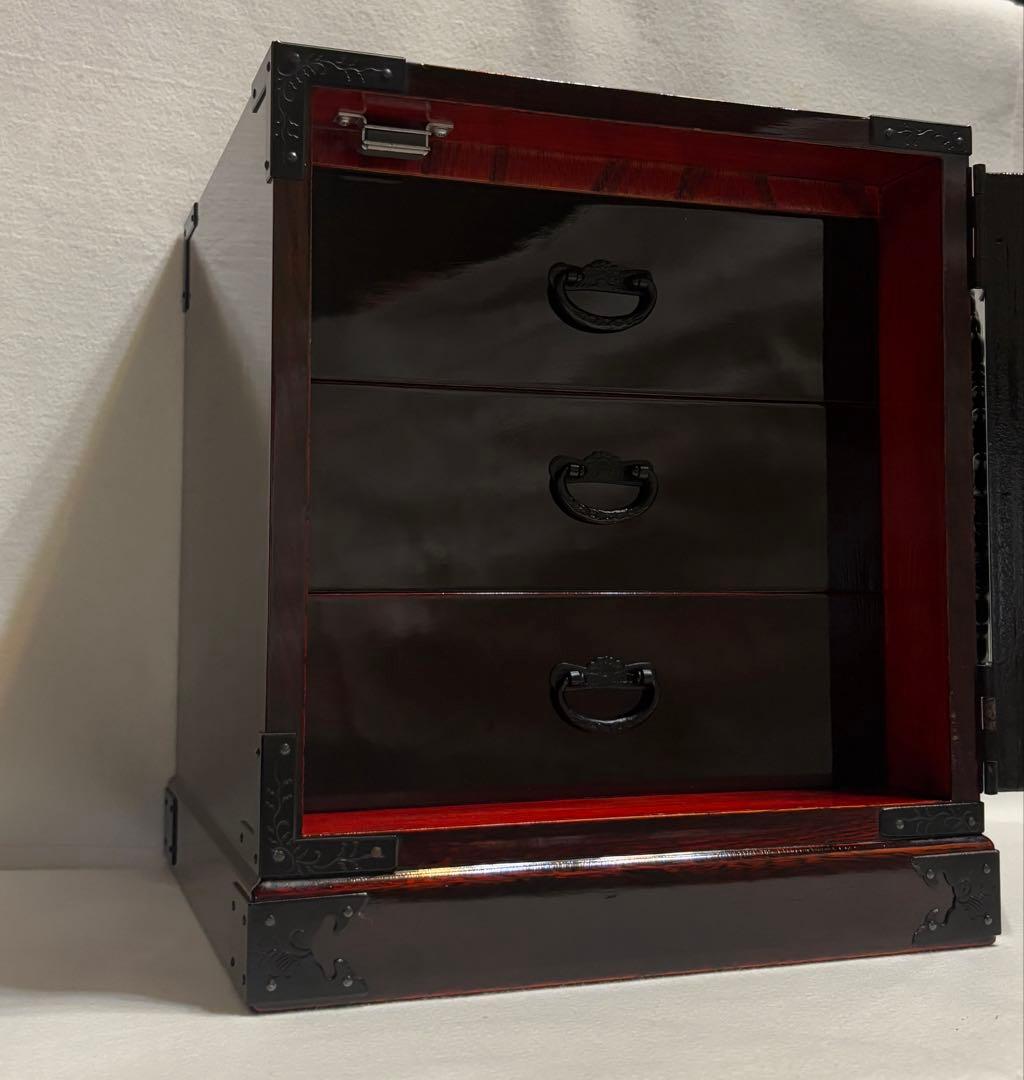 仙台箪笥 渡辺家具店 骨董 アンティーク レトロ 龍 ドラゴン 鍵付き