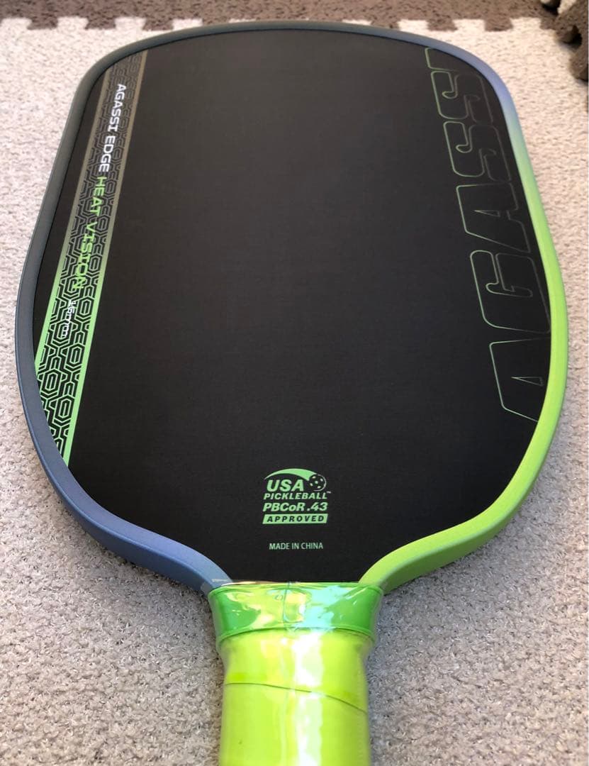 アガシ ヒートビジョン 16mm ピックルボールパドル