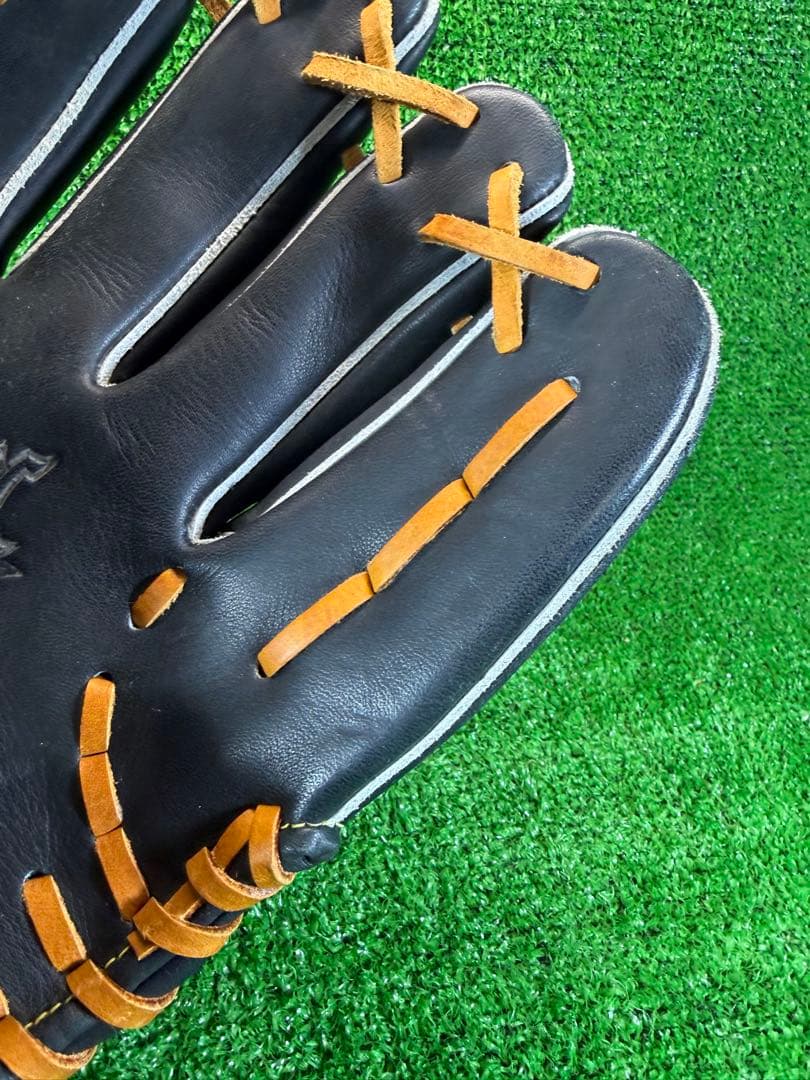 ミズノ　ビクトリーステージ　軟式　内野手