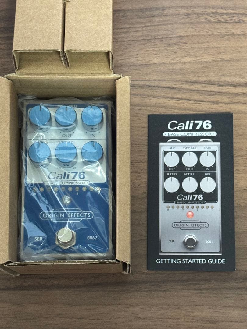 ベース ORIGIN EFFECTS Cali76 SUPER VINTAGE BLUE