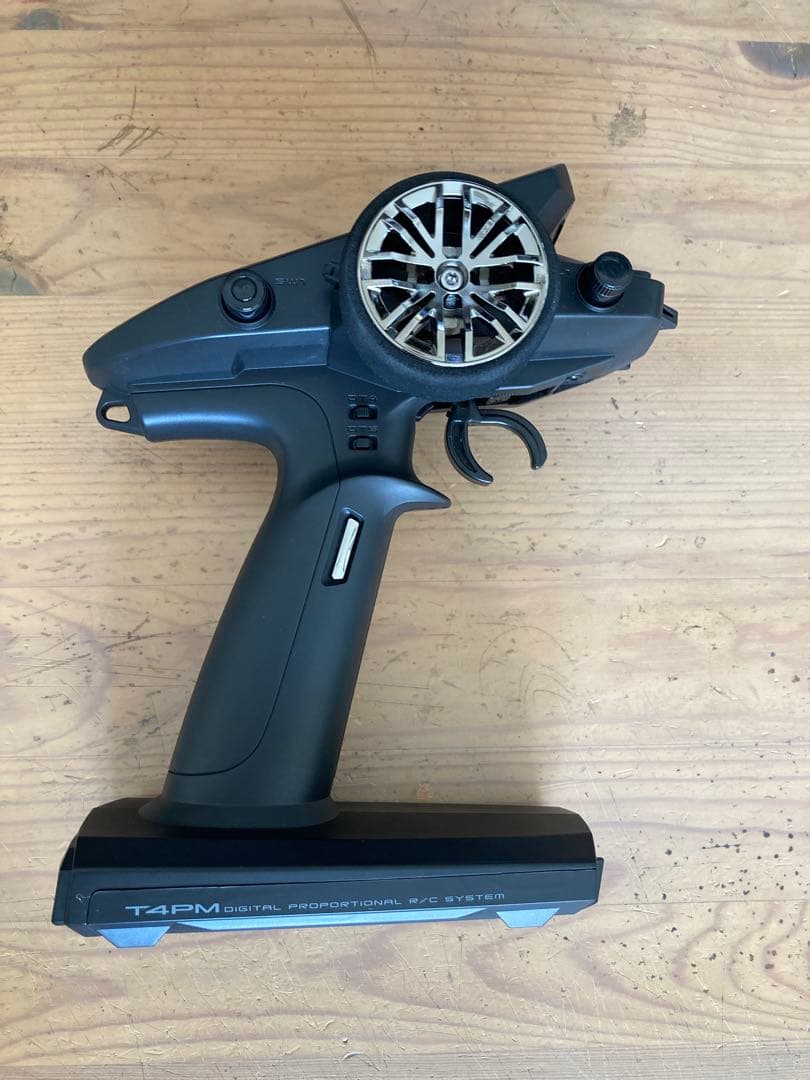 【美品】フタバ　4PM Plus KYOSHO Ver& リフェバッテリーセット