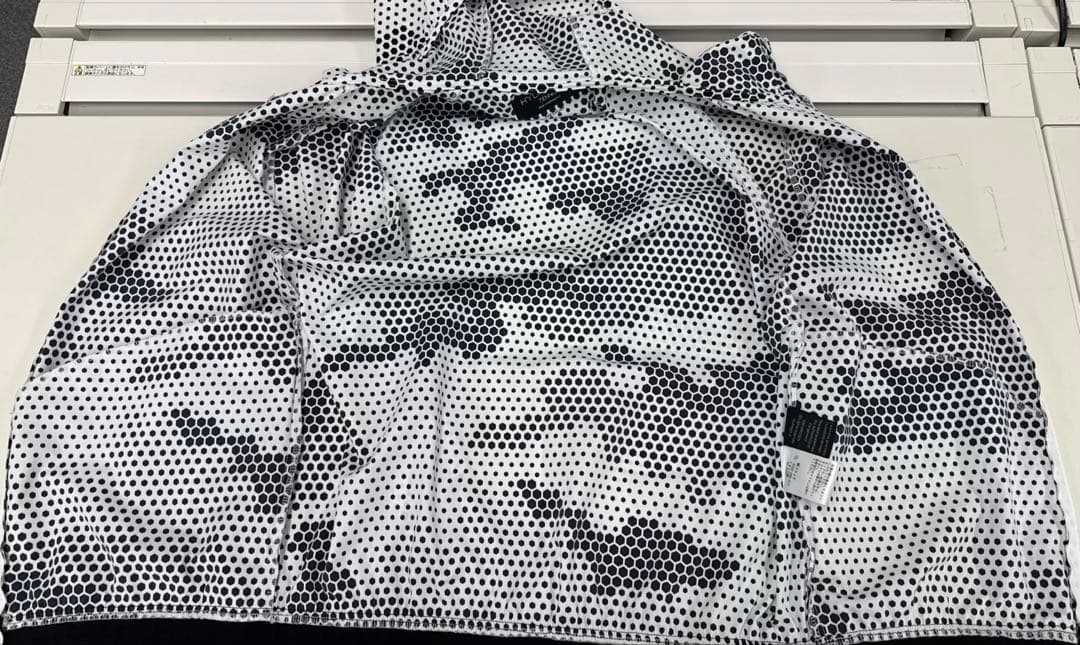 ハイドロゲン　テニス　ジャケット　M