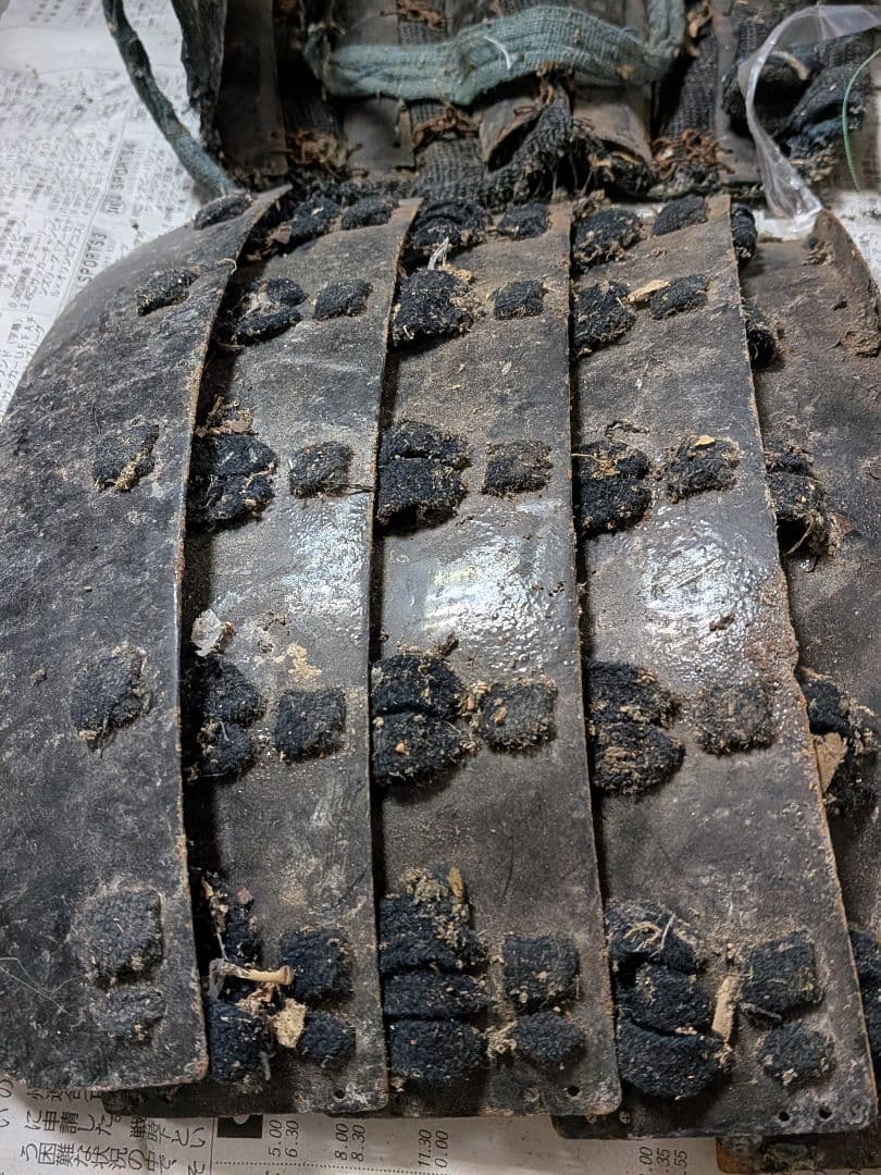 時代本歌武具合戦残骸シリーズ鉄地片袖籠手脛当凄まじい迫力当時物コレクション