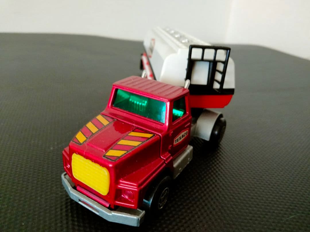 【美品・絶版】マッチボックス スーパーキング ARTICULATEDタンカー