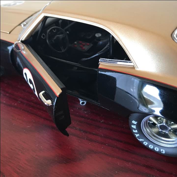 1/18 カマロカスタム希少車