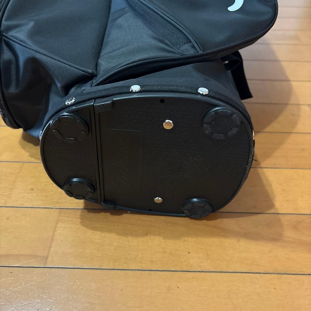 未使用に近　Titleist スタンドバッグ プレーヤーズ4 ブラック