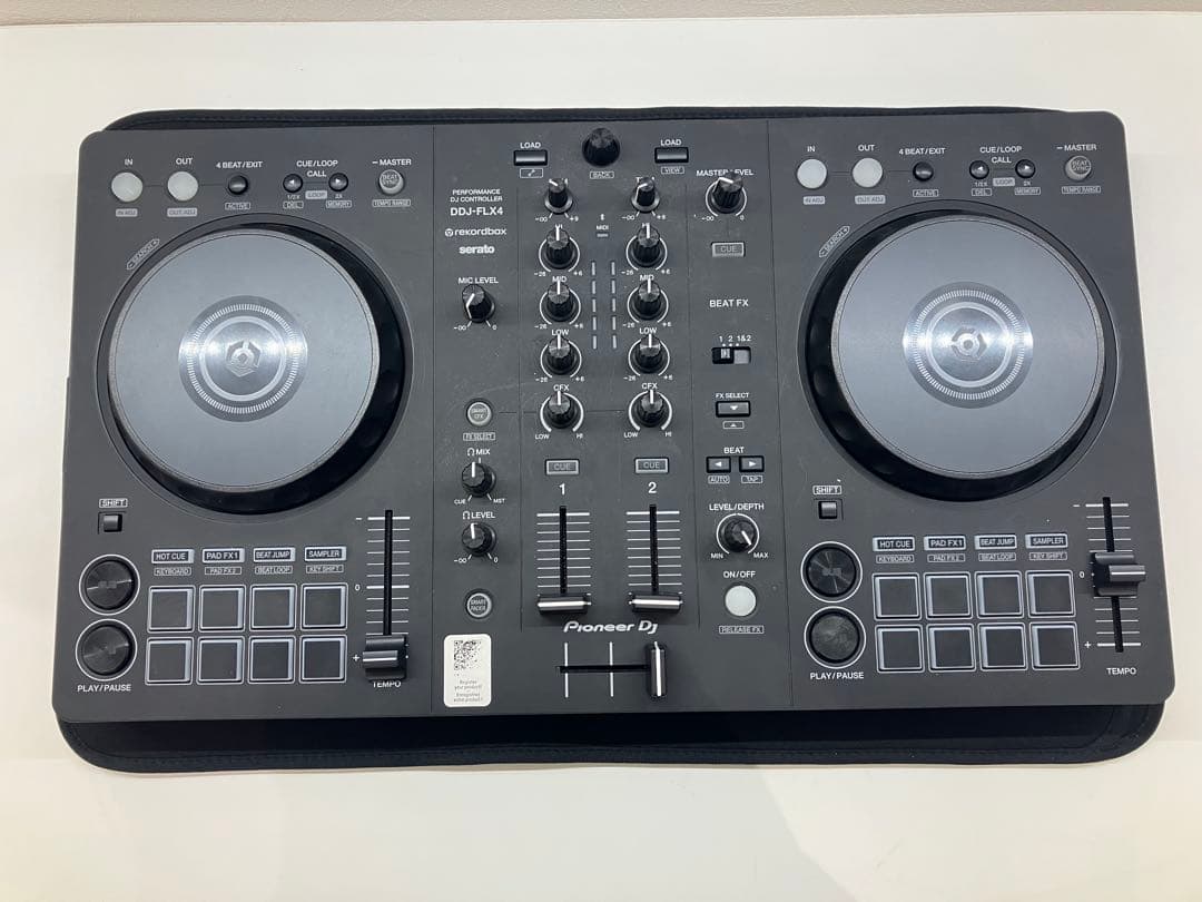 Pioneer DJ/DDJ-FLX4 コントローラー