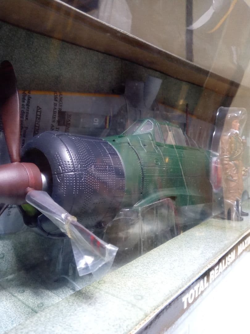 ゼロ戦フィギュア