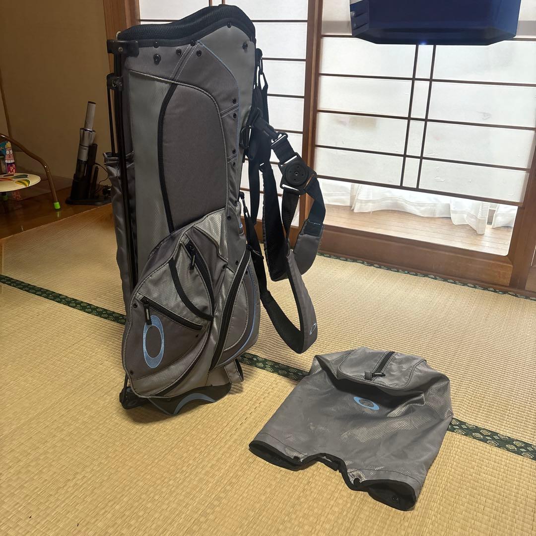 Oakley オークリー スタンド式キャディバッグ