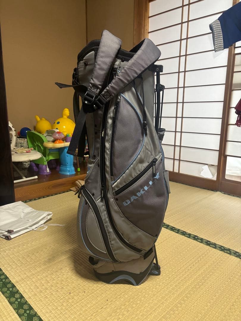 Oakley オークリー スタンド式キャディバッグ