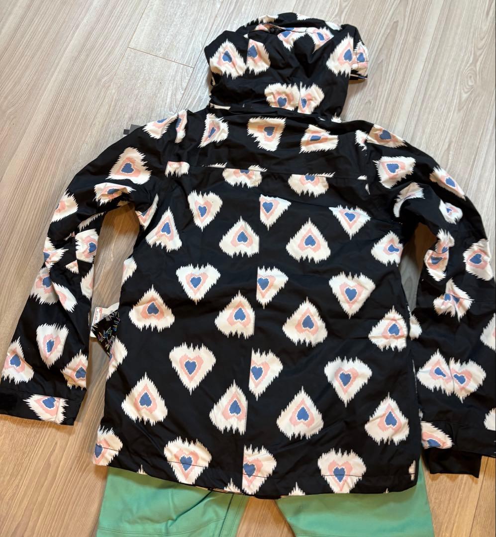 【新品タグ付き】ROXY×ESTIVO スノボウェア 上M下L