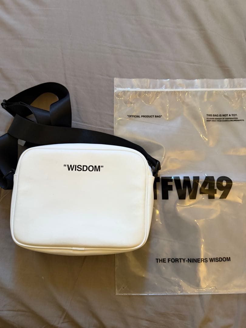 ゴルフバッグ・キャディバッグ TFW49 LUXURY LEATHER SHOULDER BAG WHITE