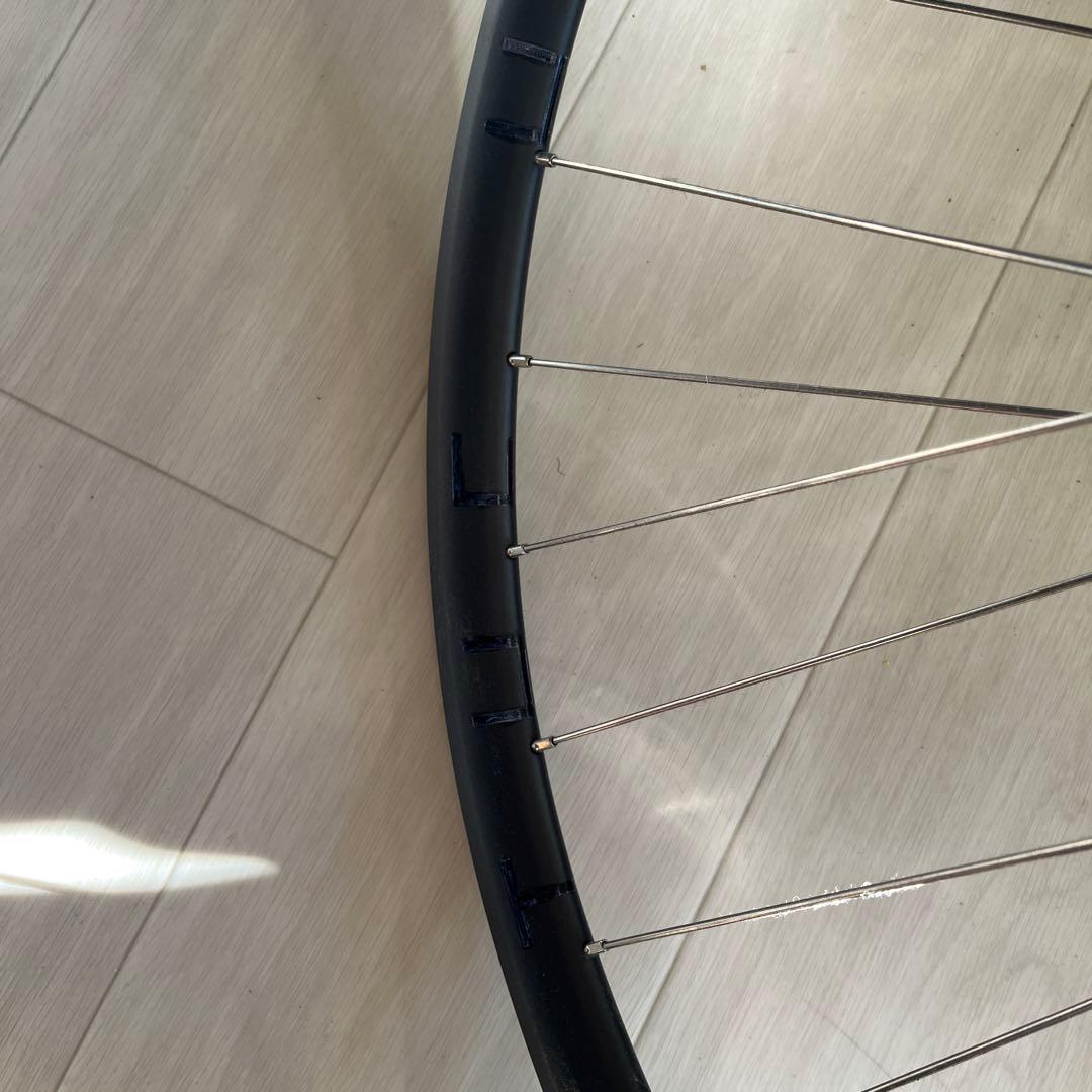 H plus son the hydra grancompeハブ　完組ホイール