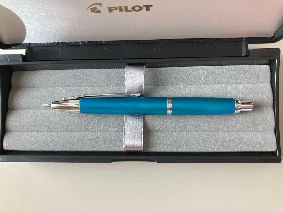 キャップレスデシモ　20カラーズ　F(細字) パイロット　万年筆