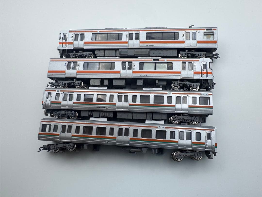 313系2300番台/211系6000番台4両