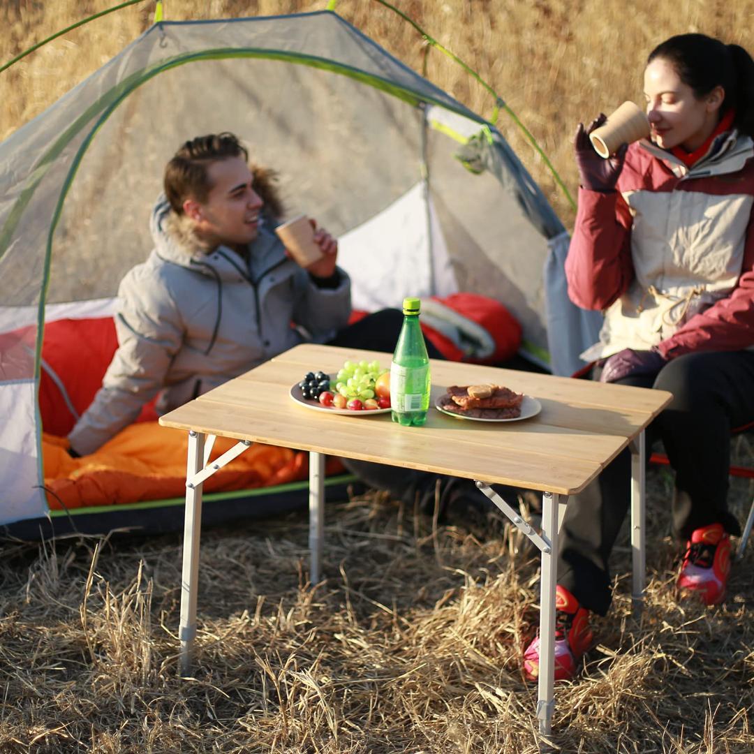 折りたたみ式アウトドアキャンプテーブル