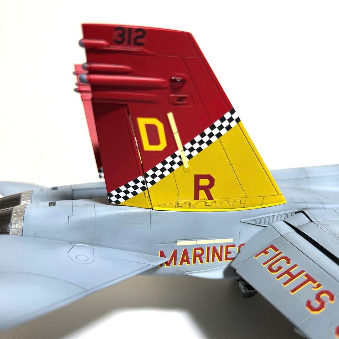 戦闘機プラモデル完成品1/48ハセガワF-18ホーネット
