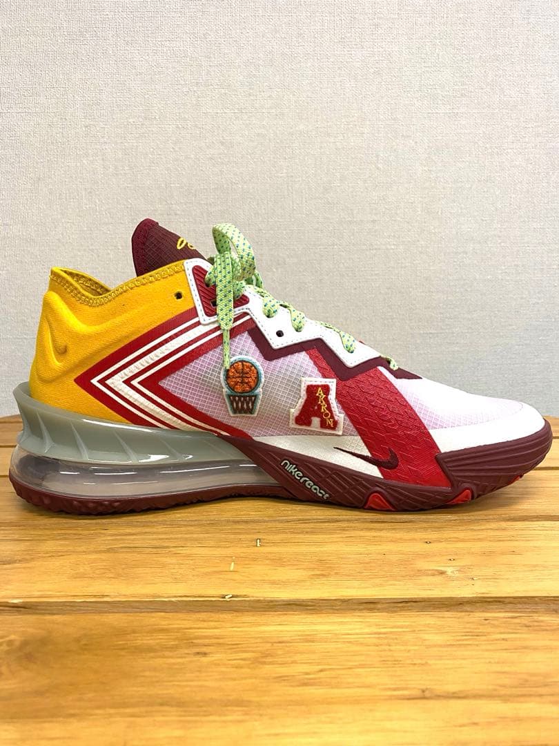 シューズ(男性用) LEBRON XVIII LOW \"HIGHER LEARNING\" 28cm
