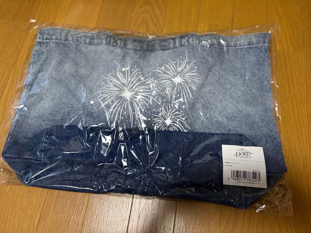 り*ん様 即日発送　新品未使用品　未開封 ミセス　FJORD デニムバッグ 花火