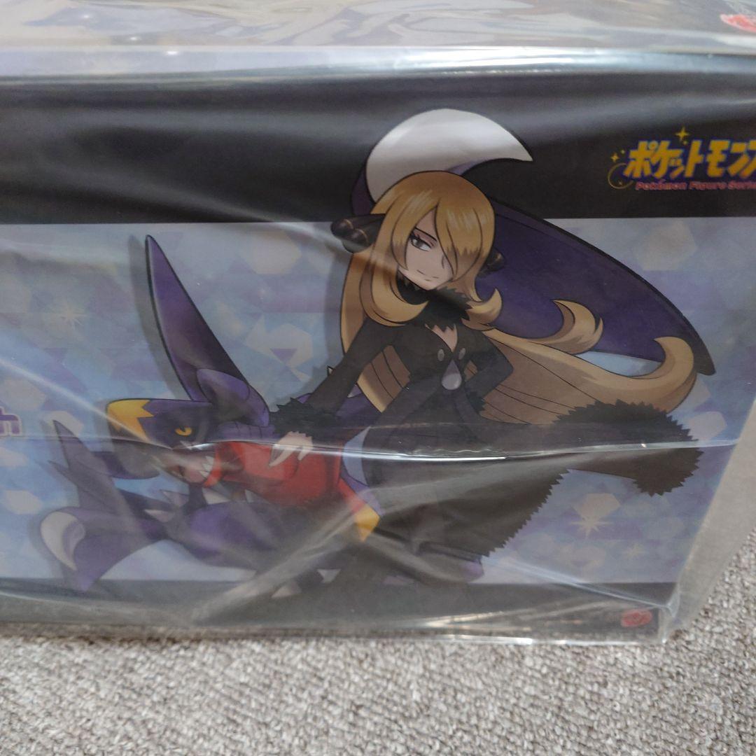 シロナ with ガブリアス フィギュア コトブキヤ　未開封