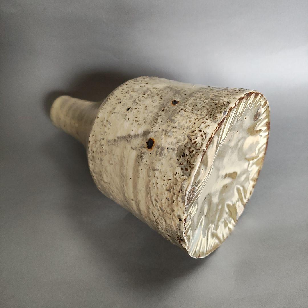 花岡隆　粉引花入　花瓶