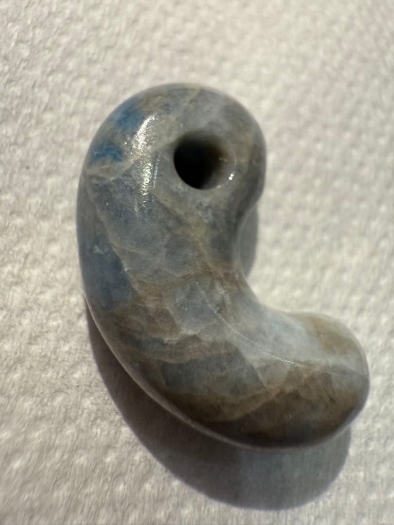 糸魚川‼️青翡翠‼️コン沢‼️勾玉‼️送料無料‼️破格出品‼️