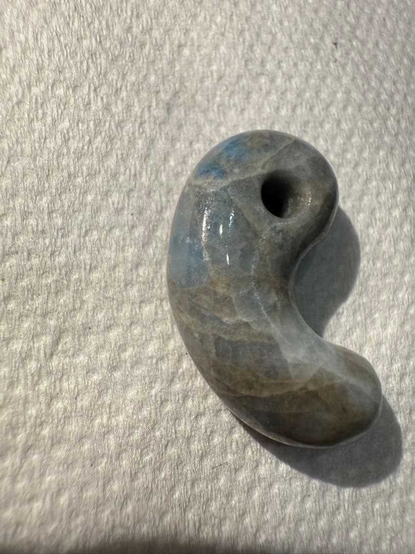 糸魚川‼️青翡翠‼️コン沢‼️勾玉‼️送料無料‼️破格出品‼️