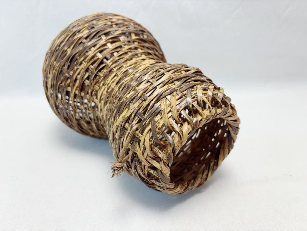 未使用 華道具 斑竹 瓢箪形 竹花入 掛置兼用 竹おとし付き 竹工芸 竹篭