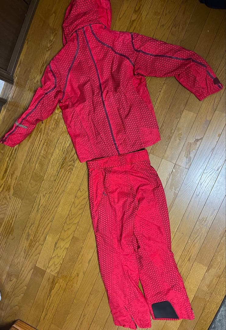 DIGENTE SSサイズ　レッド スキーウェア ハニカムデザイン　上下