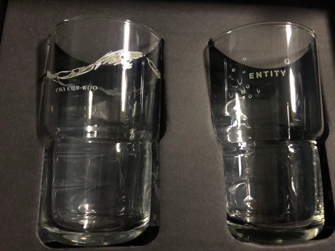 CHA EUN-WOO チャウヌ　ENTITY グラスセット