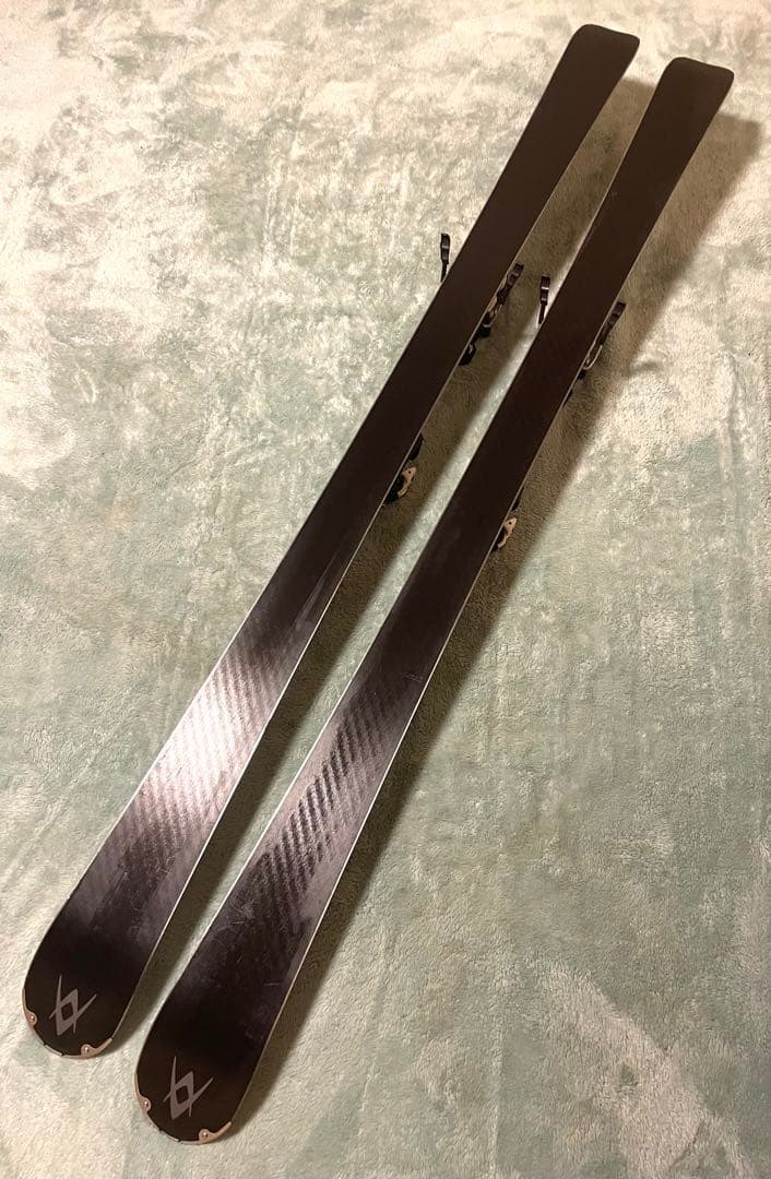 ●Völkl Platinum R 166cm スキー板 ビンディング●
