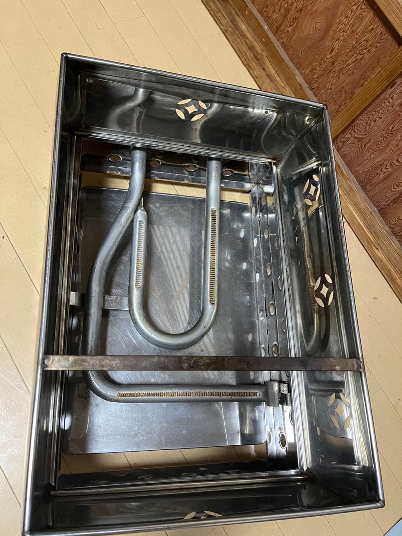 業務用ガス式おでん鍋　2仕切り　lpガス ホース付き　厨房店舗