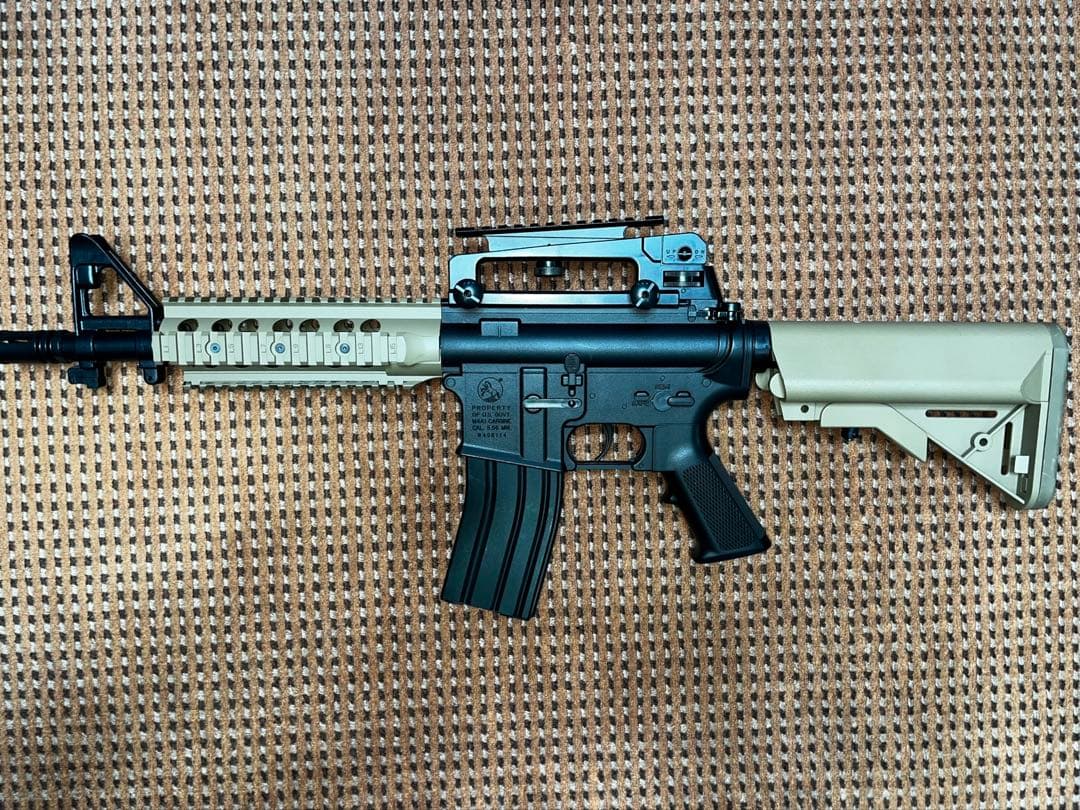 東京マルイ　10歳以上用電動エアソフトガン　M4 CQBライトプロ