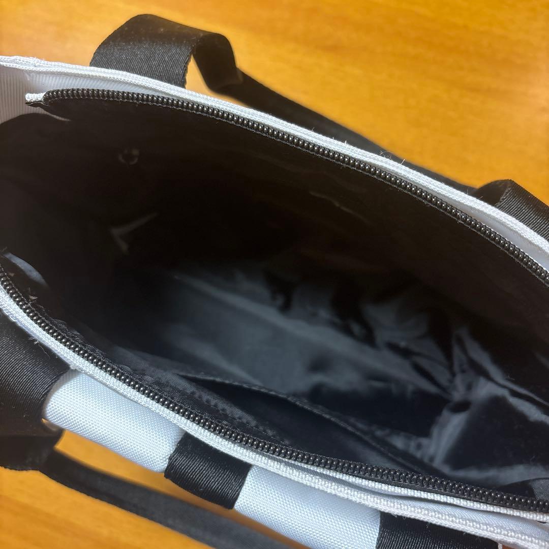 MASTER BUNNY EDITION カートバッグ